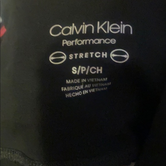 Calvin Klein - Picture 6 of 6